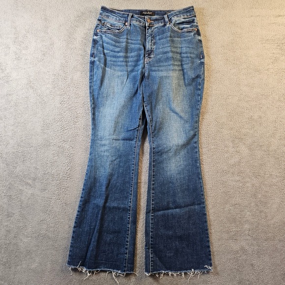 Judy Blue Denim - Judy Blue Control Top Flare Jeans 16W Medium Wash Raw Hem High‎ Rise